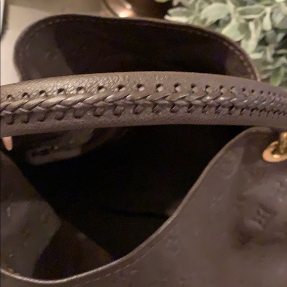 Artsy MM in deep chocolate brown Empreinte Leather - Picture 3 of 8